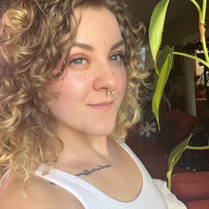 Meet your Posher, Mikaela